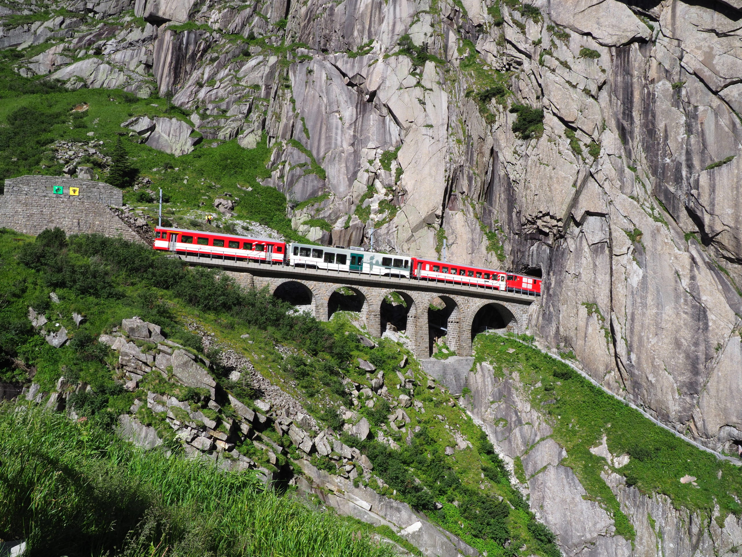 Gotthard-Tunnel-Erlebnis: Ihre Reise in eine besondere Welt