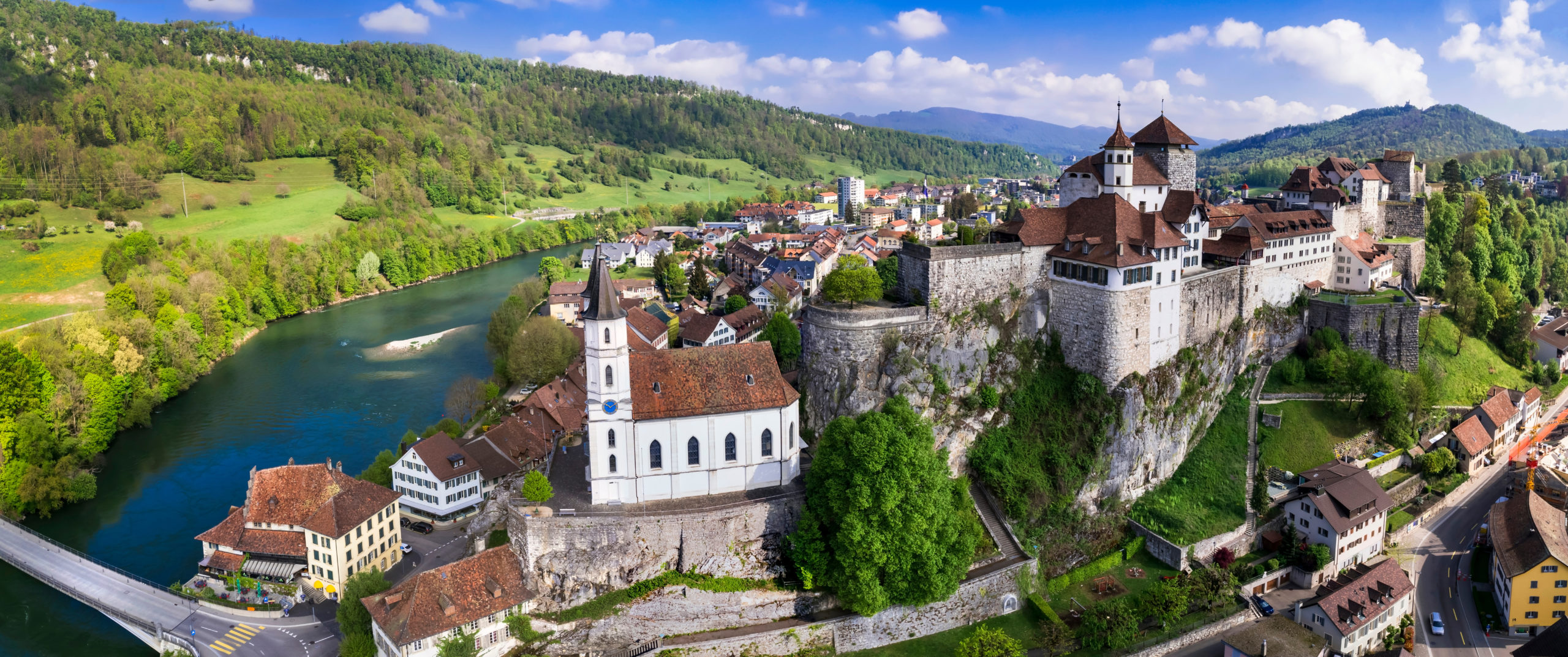Die 10 schönsten Burgen und Schlösser der Schweiz